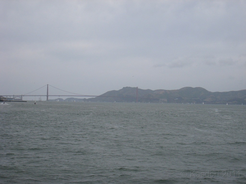 2011 Bay 2 Breakers Saturday 0415.JPG - I was able to participate in the 2011, 100th anniversary of the San Francisco Bay to Breakers 12K race. A great weekend for sight seeing and racing.